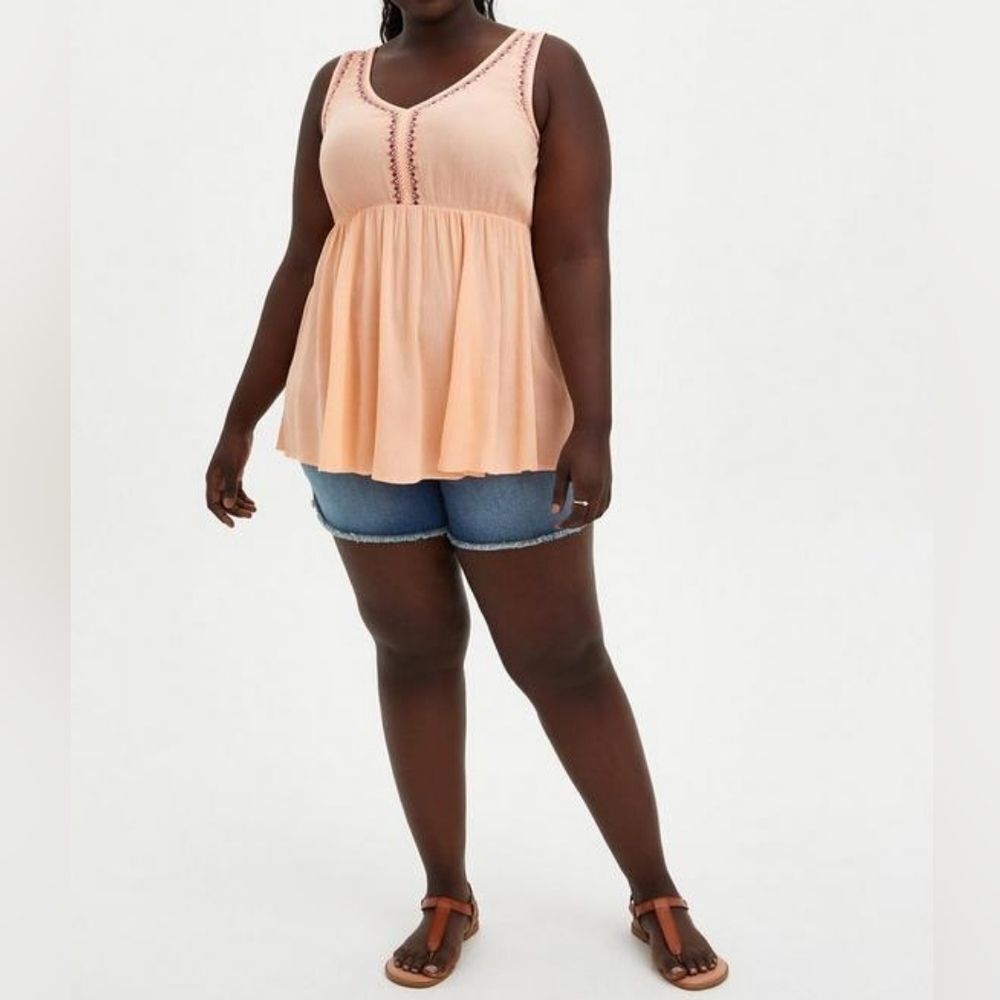 TORRIDāBabydoll Gauze Embroidered Tank - Picture 2 of 10